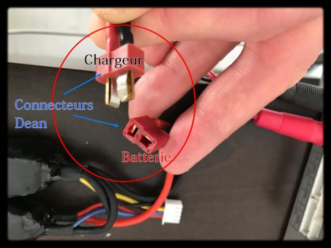 Étape 2 : les branchements du chargeur (photo 2)
