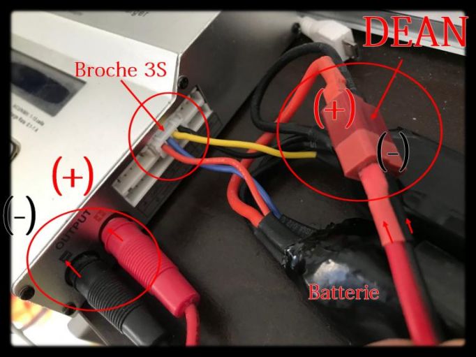 Étape 3 : brancher la batterie (photo 4)